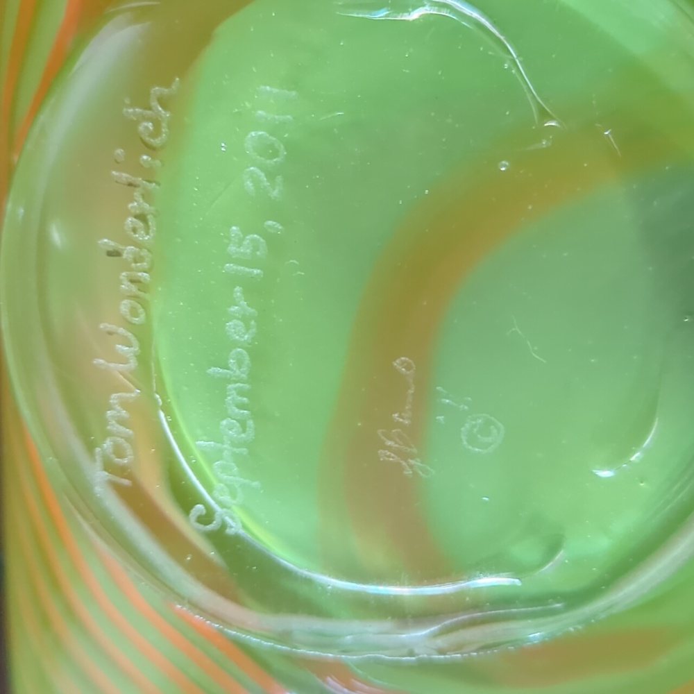Vibrant Green and Red Glass Art Piece - Picture 5 of 6